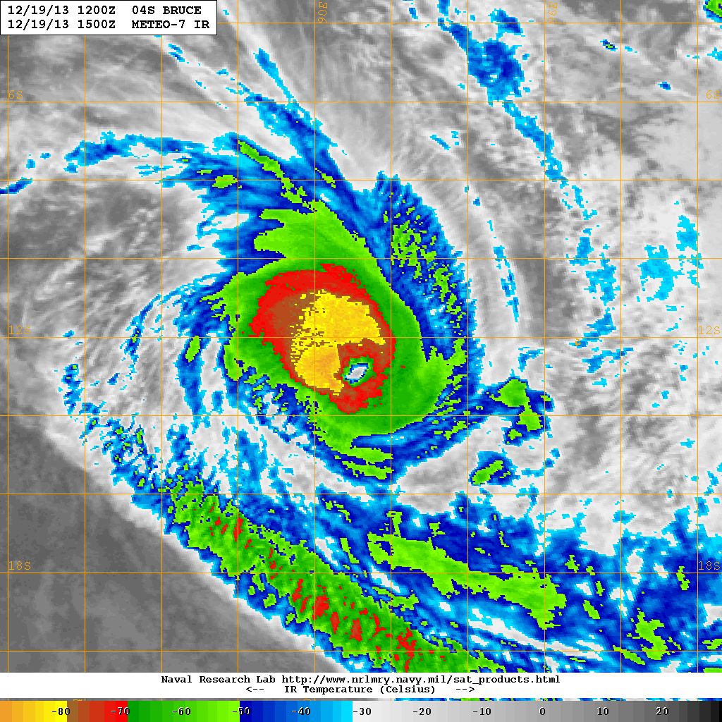 20131219.1500.meteo7.x.ir1km.04SBRUCE.90kts-956mb-126S-912E.100pc.jpg